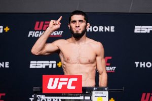 Подробнее о статье Вес Ислама Махачева: в какой категории он бьётся в UFC?